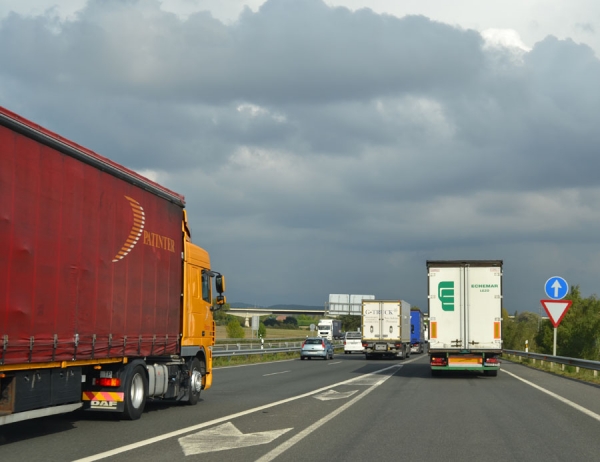 Las asociaciones convocantes del paro del transporte en Guipúzcoa